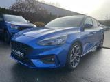 Ford Focus 1.5 EcoBoost Aut. ST-Line AHK/iACC/HUD/LED - Ford Focus Gebrauchtwagen in Stuttgart