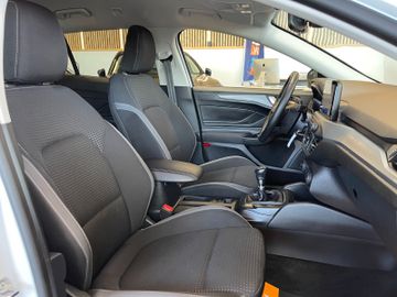 Ford Focus Turnier Cool & Connect 1.5 TDCi*NAVI*LED*