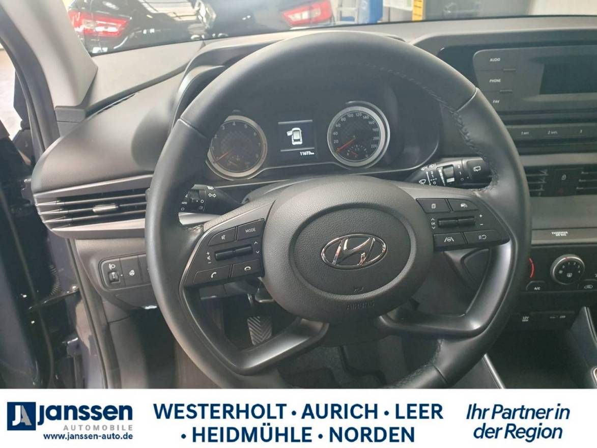 Fahrzeugabbildung Hyundai BAYON  Select Winterpaket,PDC hinten,Klima,Start