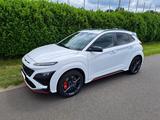 Hyundai Kona N Performance Atlas White Kom... - : Atlas