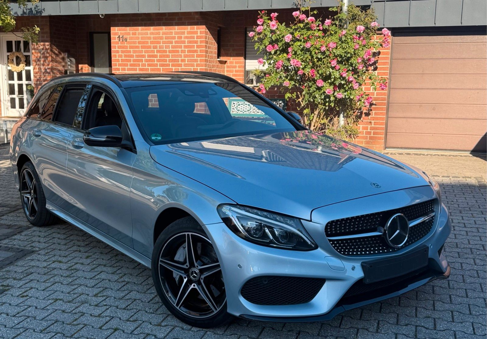 MERCEDES-BENZ C 250 d 4M T AMG, Night, AHK, DIST, RFK, STH