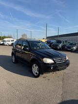 Mercedes-Benz ML 55 AMG V8 1 Hand*Leder*Navi*Xenon*DVD - gebrauchte Mercedes-Benz ML-Klasse aus dem Jahr 2001