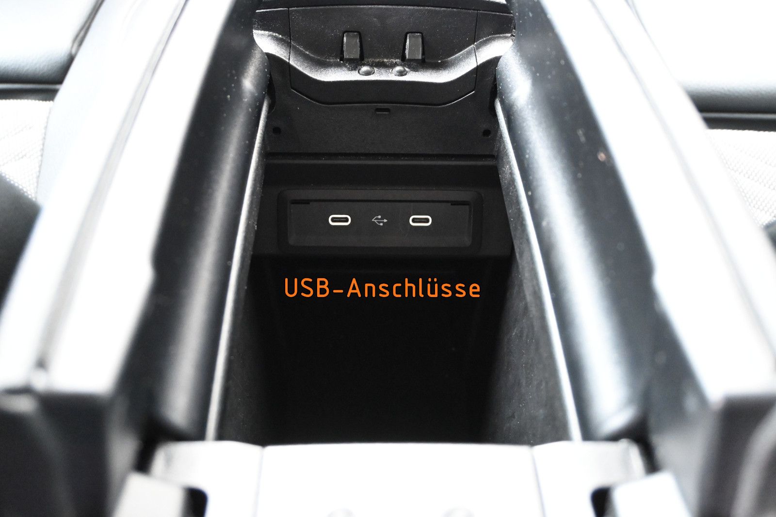 Fahrzeugabbildung Mercedes-Benz GLA 220 d 4MAT. Edition Progressive °ACC°AHK°360