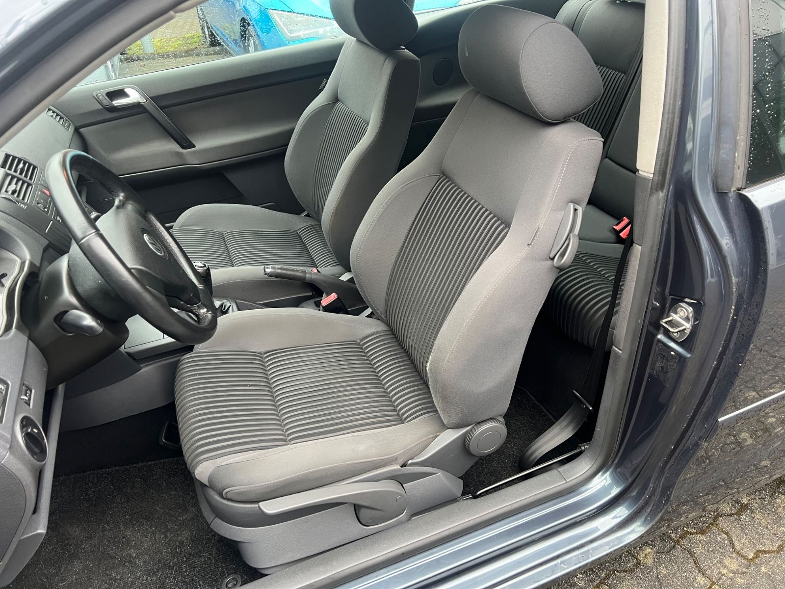 Fahrzeugabbildung Volkswagen Polo IV 1.9 TDI Sportline *2.HAND* 6.GANG*