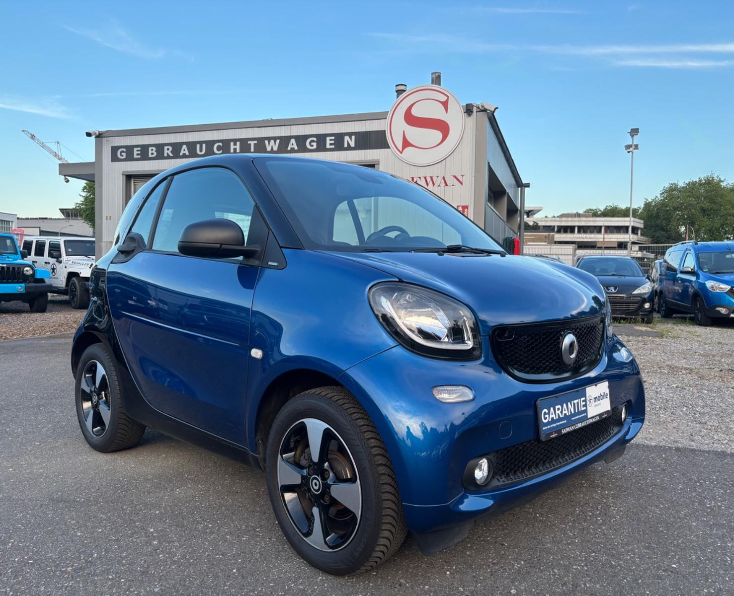 Smart ForTwo coupe Passion PANO*KLIMA*SITZH*LM*TÜVNEU*