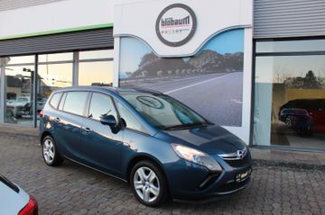 Fahrzeugabbildung Opel Zafira C Tourer 1.4 Turbo Edition AHK