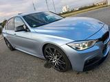 BMW 330D F30 M- Paket - BMW 330 Limousine 330d m paket mit Diesel-Antrieb