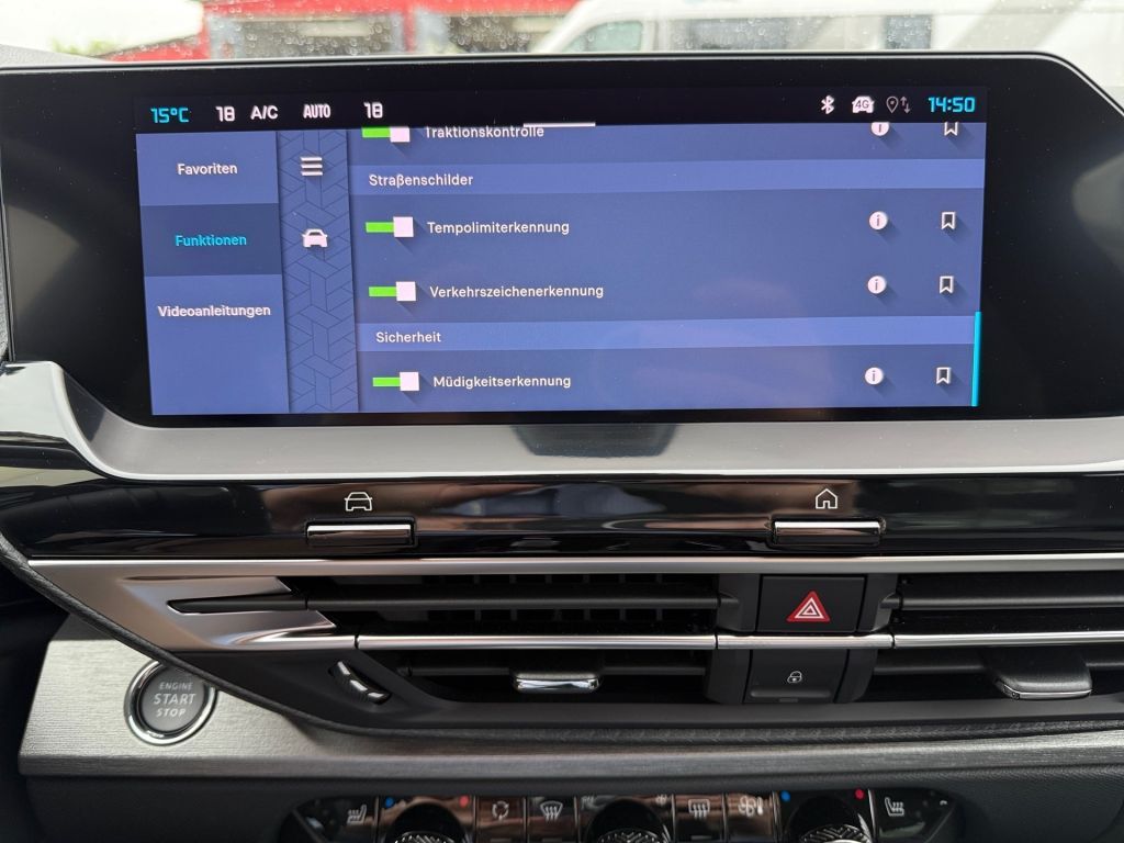 Fahrzeugabbildung Citroën C5 X PureTech 130 Start&Stop EAT8 YOU