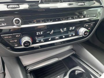 BMW 520 - 12