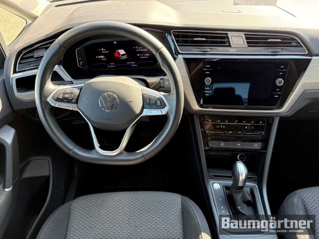 Fahrzeugabbildung Volkswagen Touran Comfortline 1.5 TSI DSG Kamera/PDC/Sitzh.