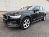 Volvo V60 D4 Cross Country Aut. RADAR+4xSHZ+F.-LED+AHK - Volvo V60 Cross Country aus 2019