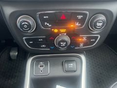 JEEP Compass Longitude SHZ, KLIMA,NAVI,RFK,LH,ESP,GRA