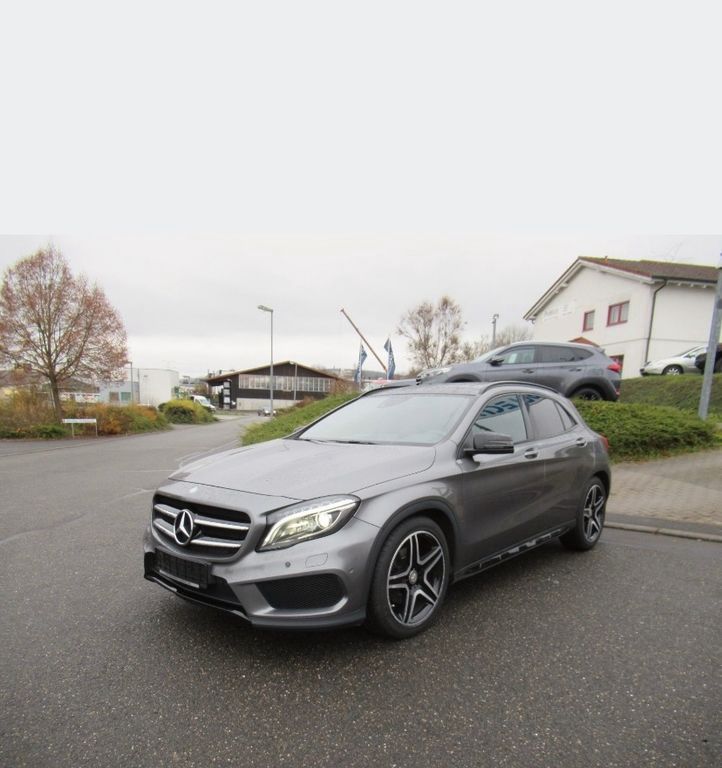 MERCEDES-BENZ GLA 250 4MATIC DCT AMG Line AMG Line