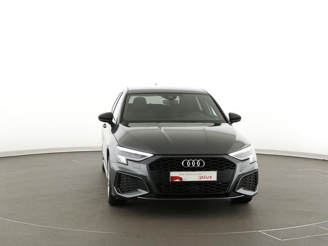 Audi A3 Sportback S line 40 TFSI e S tronic S line  L
