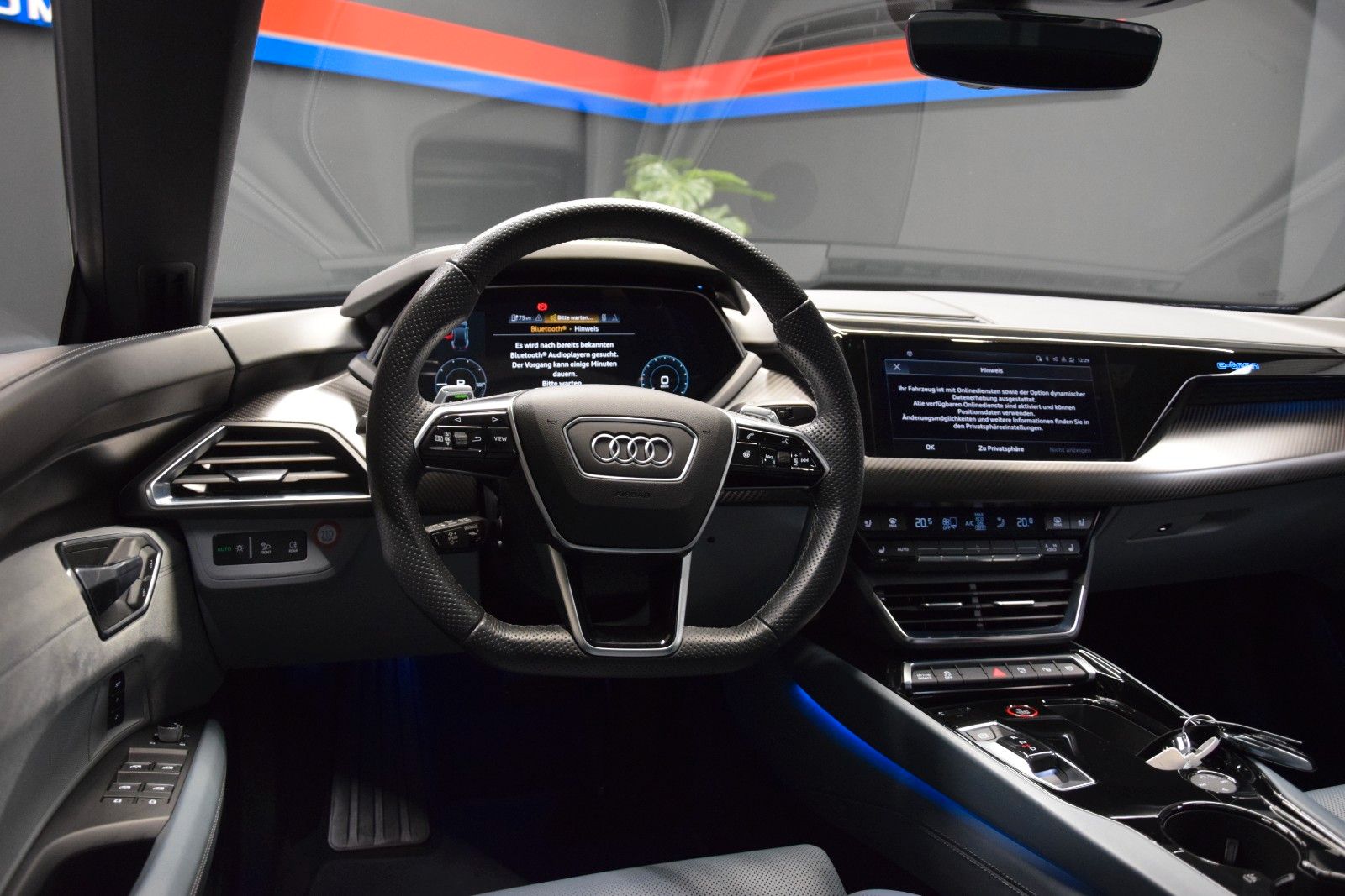 Fahrzeugabbildung Audi e-tron GT quattro Leder Panorama ACC HeadUp B&O