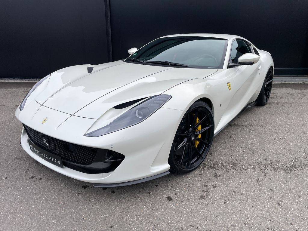 Image of Ferrari 812