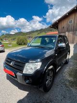 Mitsubishi Pajero 3,2 DI-D Intense Automatik Intense - Mitsubishi Pajero: Intense