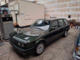 BMW 325i Touring H-Zulassung Neulack - BMW 325 aus 1989: 325i