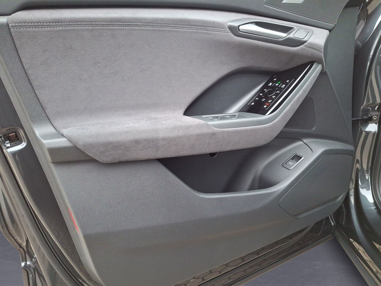 Audi Q6 e-tron - Bild 11