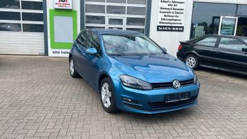 Volkswagen Golf - 1