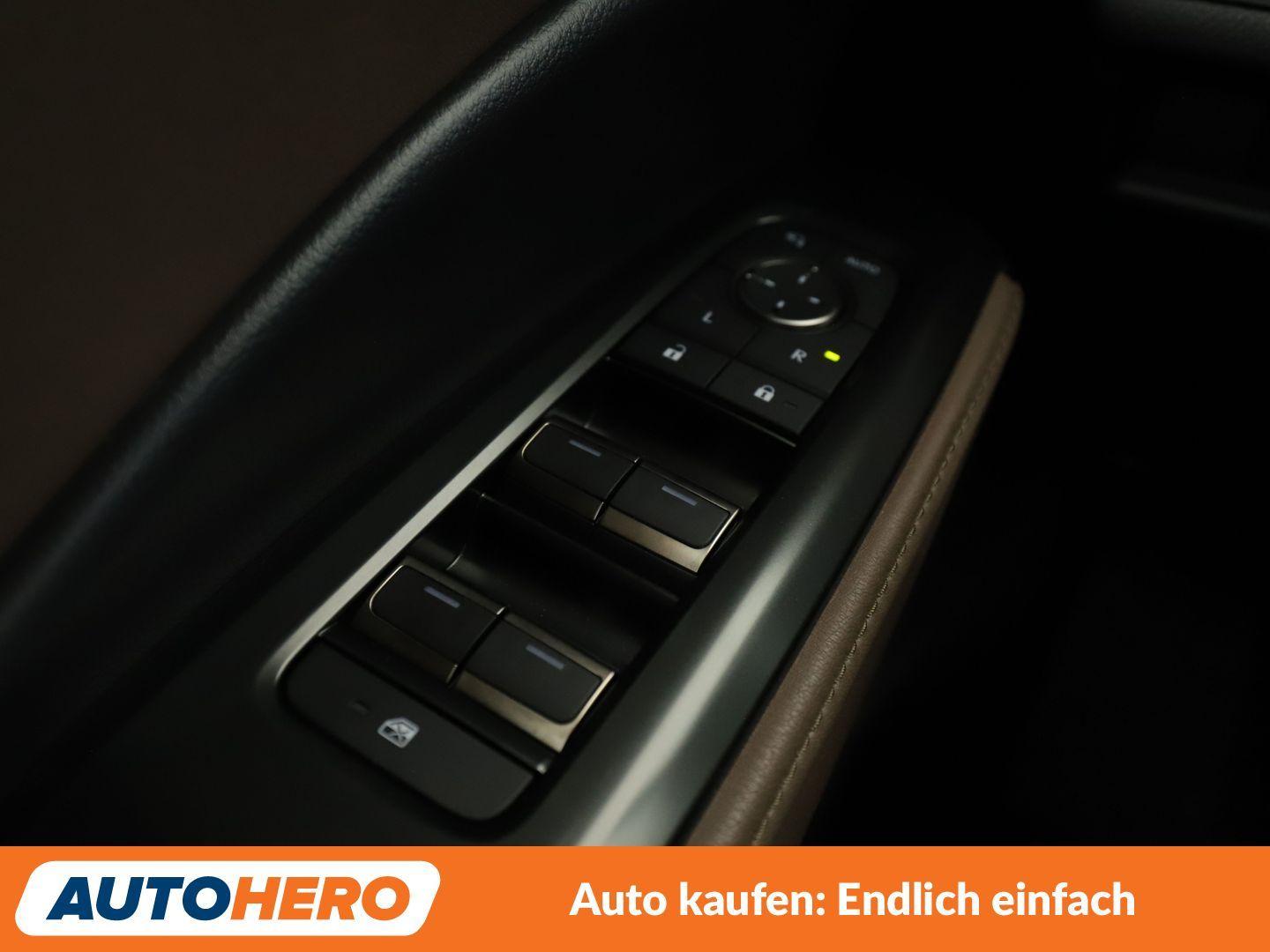 Lexus LBX-Serie 1.5 Hybrid Elegant Aut.*NAVI*LED*SPUR*