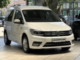Volkswagen CaddyHighline BMT*BEHINDERTENGERECHTE HANDBEDIEN