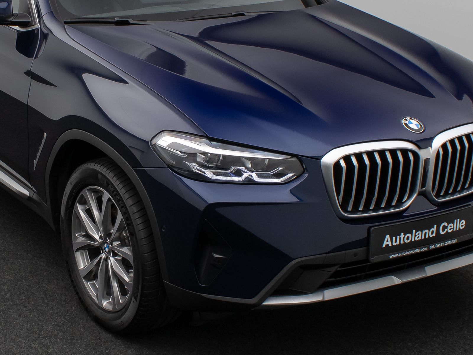 Fahrzeugabbildung BMW X3 xD20d Kamera DAB HiFi Lenkrhz AHK Alarm Sport