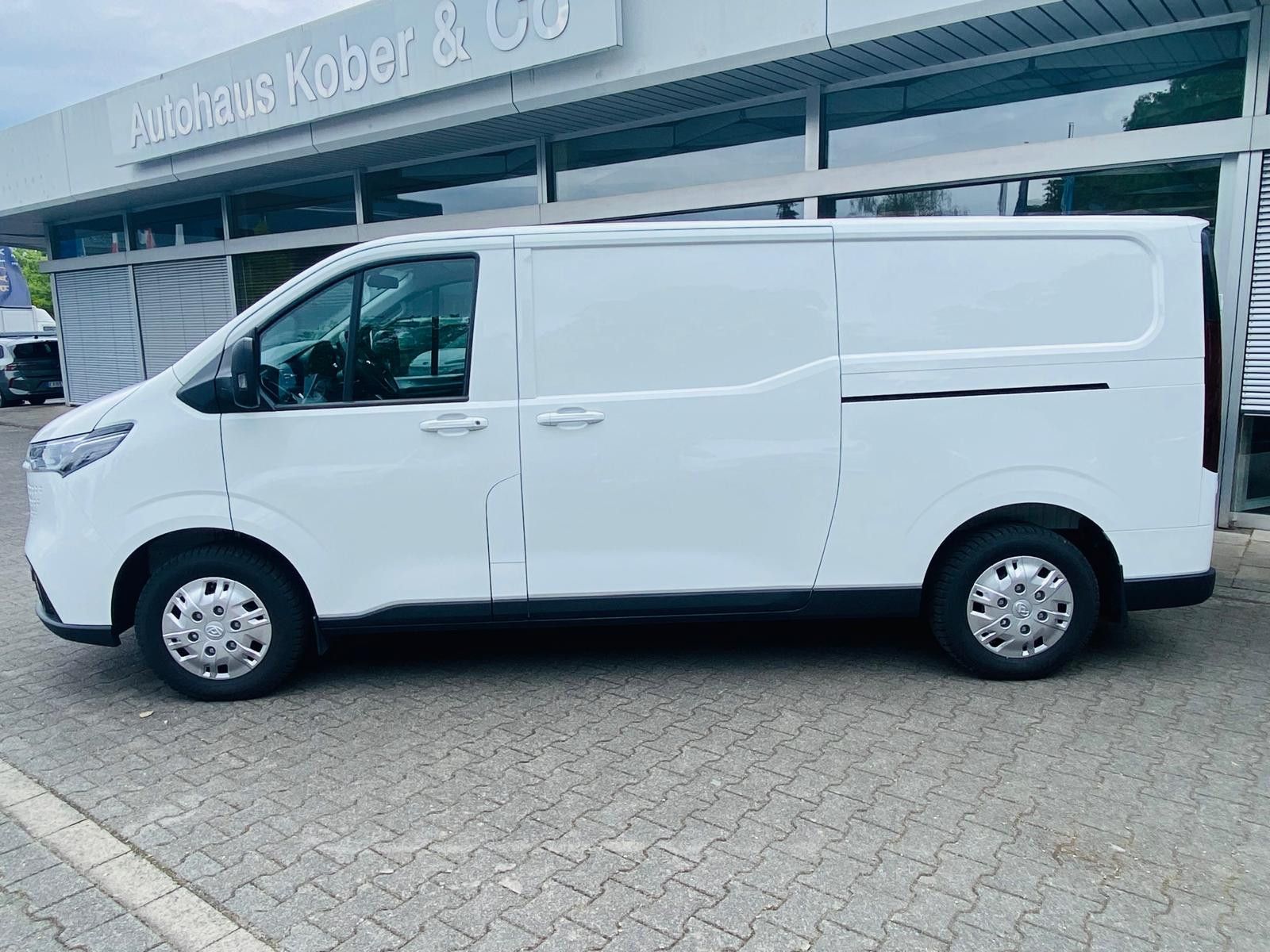 Fahrzeugabbildung Maxus eDeliver 7 L2 3,5 77kwH 3SI+NAVI+LED+SHZ+KAM+ACC