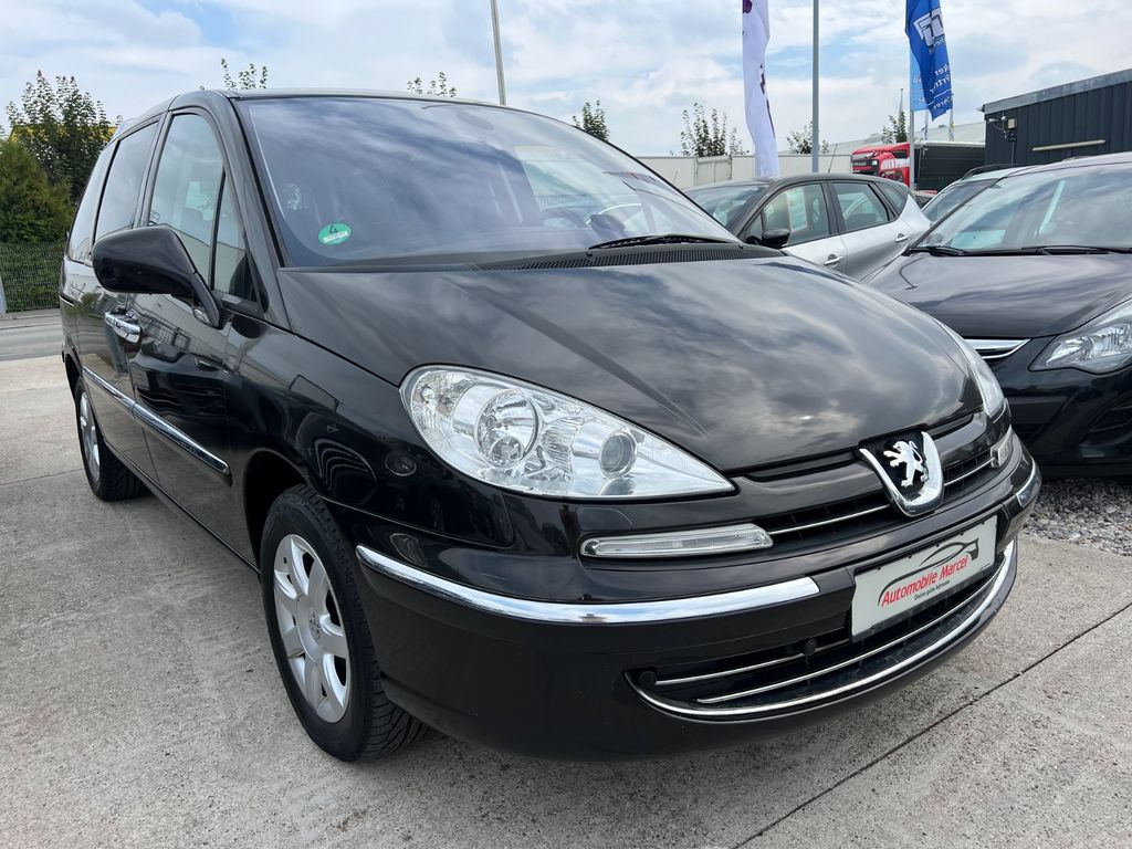 Peugeot 807