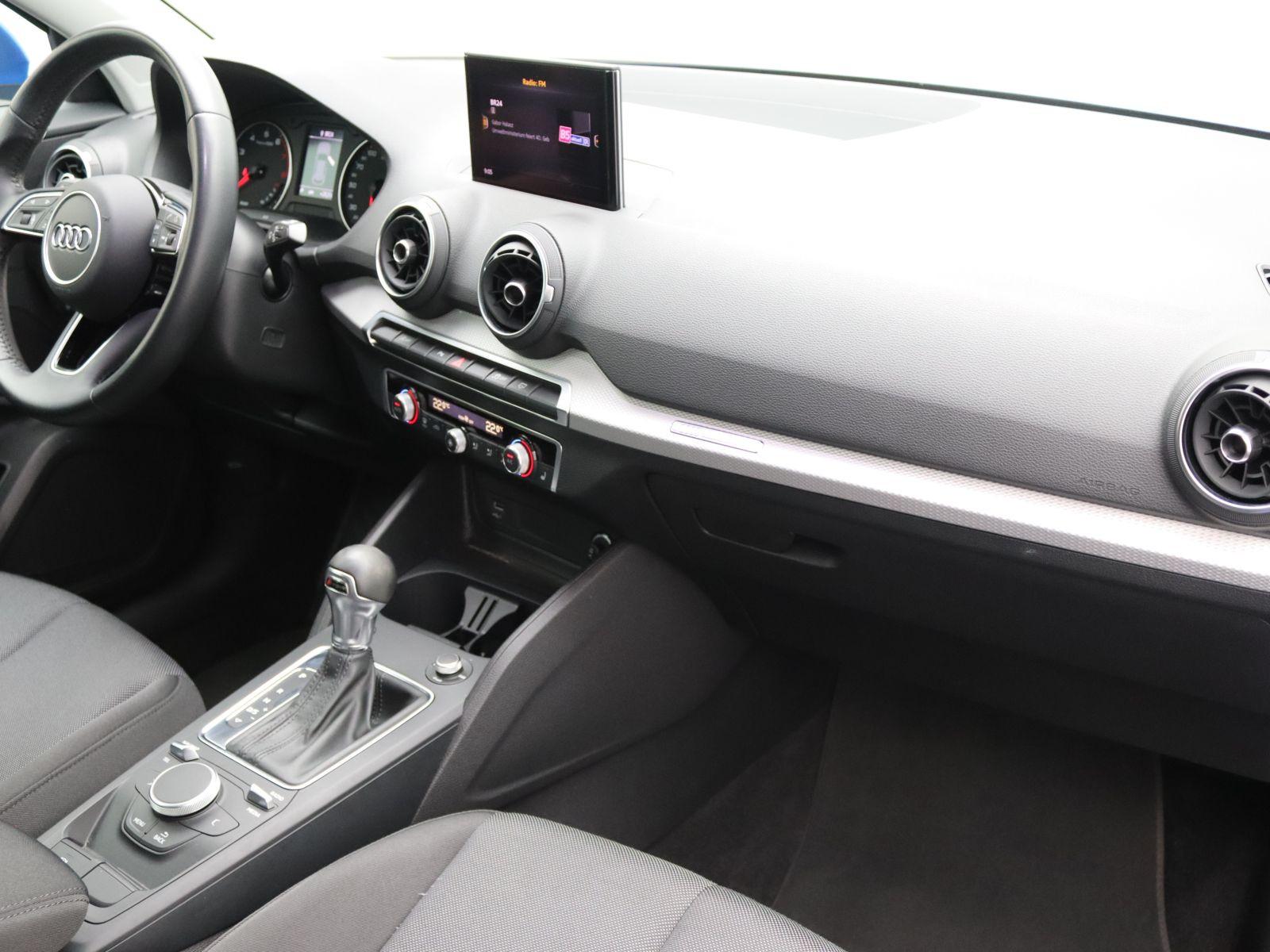 Audi Q2 35 TFSI S-tronic / Pano, CarPlay, SHZ, PDC, миниатюра 14