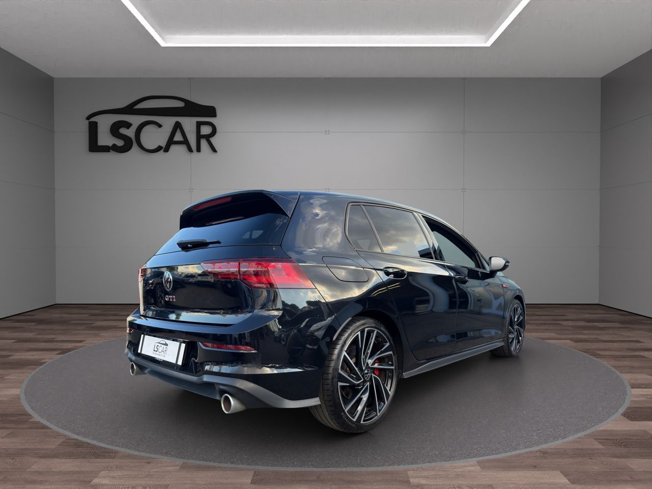 Volkswagen Golf GTI 2.0 tsi GTI 245cv dsg - Unip imagem 3