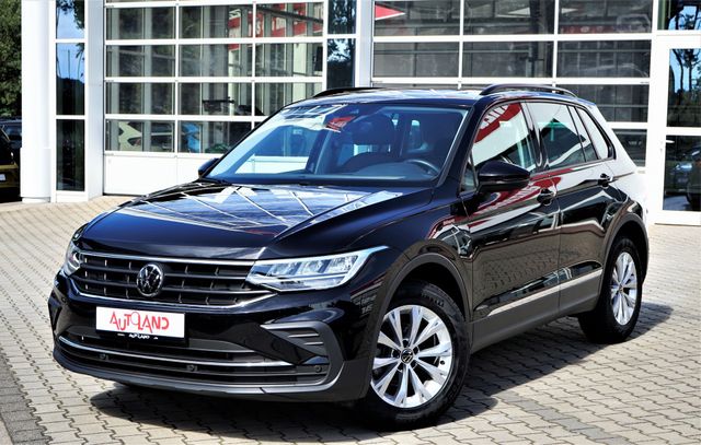 Volkswagen Tiguan 1.5 TSI Life Navi LED AHK ACC PDC DAB