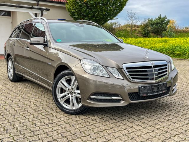 Mercedes-Benz E 250 CGI T BlueE.*AUTOM.*NAVI*XEN*AHK*LEDER*SHZ