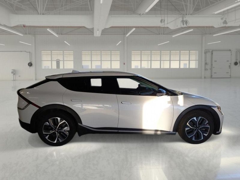 Kia KIA EV6 77,4 KWH AIR RWD SUV imagem 3