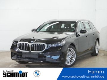 BMW Leasingangebot: BMW 530e xDrive Touring + GARANTIE-bis-02.2030