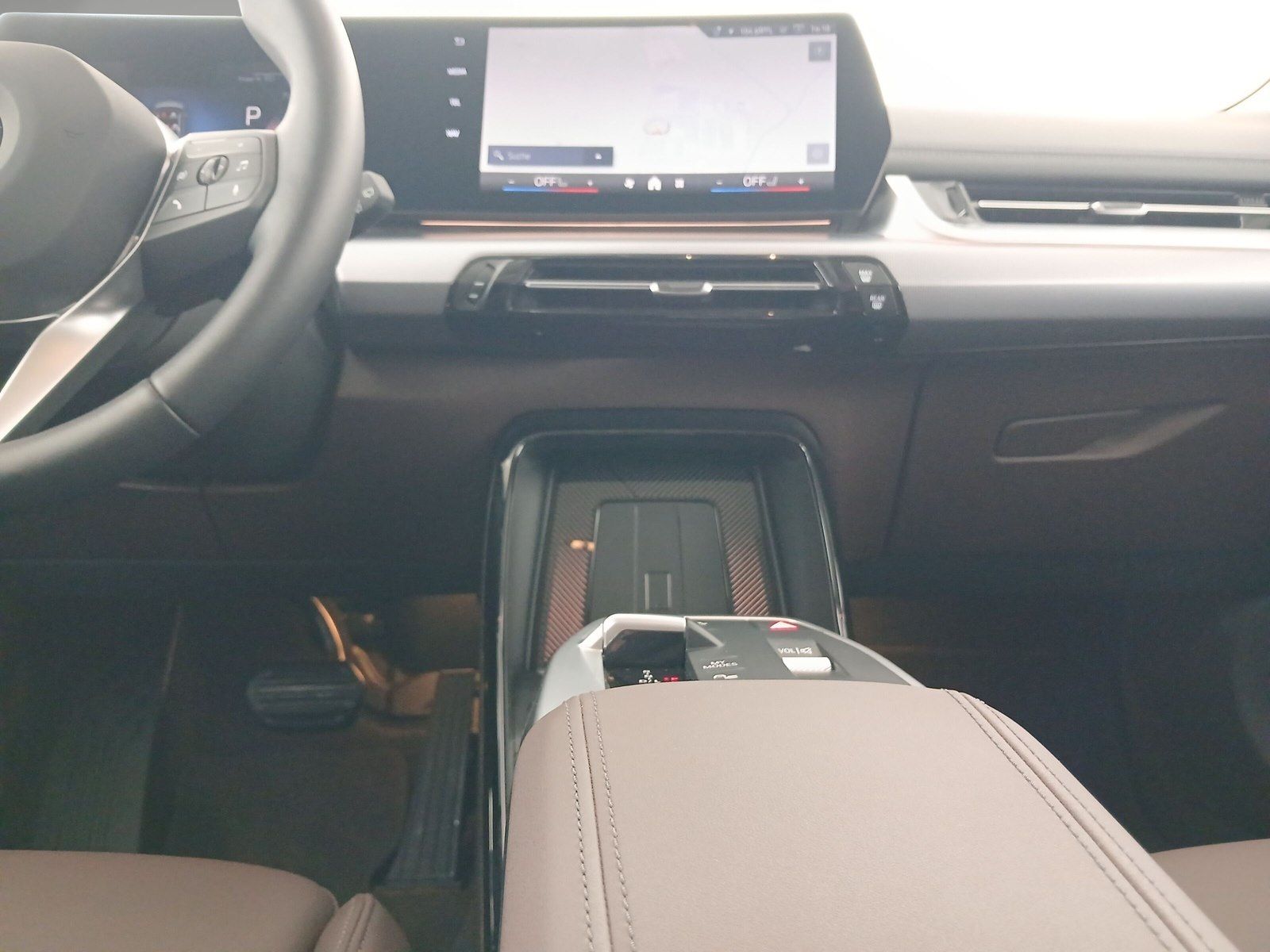 BMW 223 Active Tourer - Bild 11