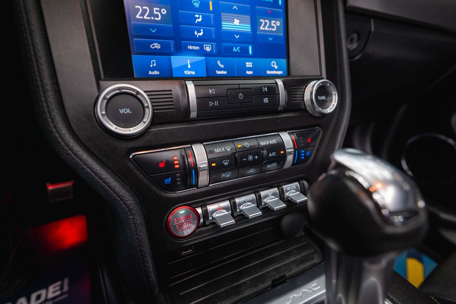 Fahrzeugabbildung Ford Mustang Shelby GT 500 5.0 V8 PREMIUM Performance