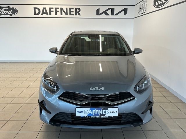 Fahrzeugabbildung Kia Ceed Spirit 1.0 T-GDI,  Lane Assist, Navi, SHZ