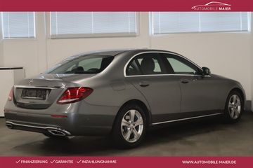 Mercedes E 220 - 2