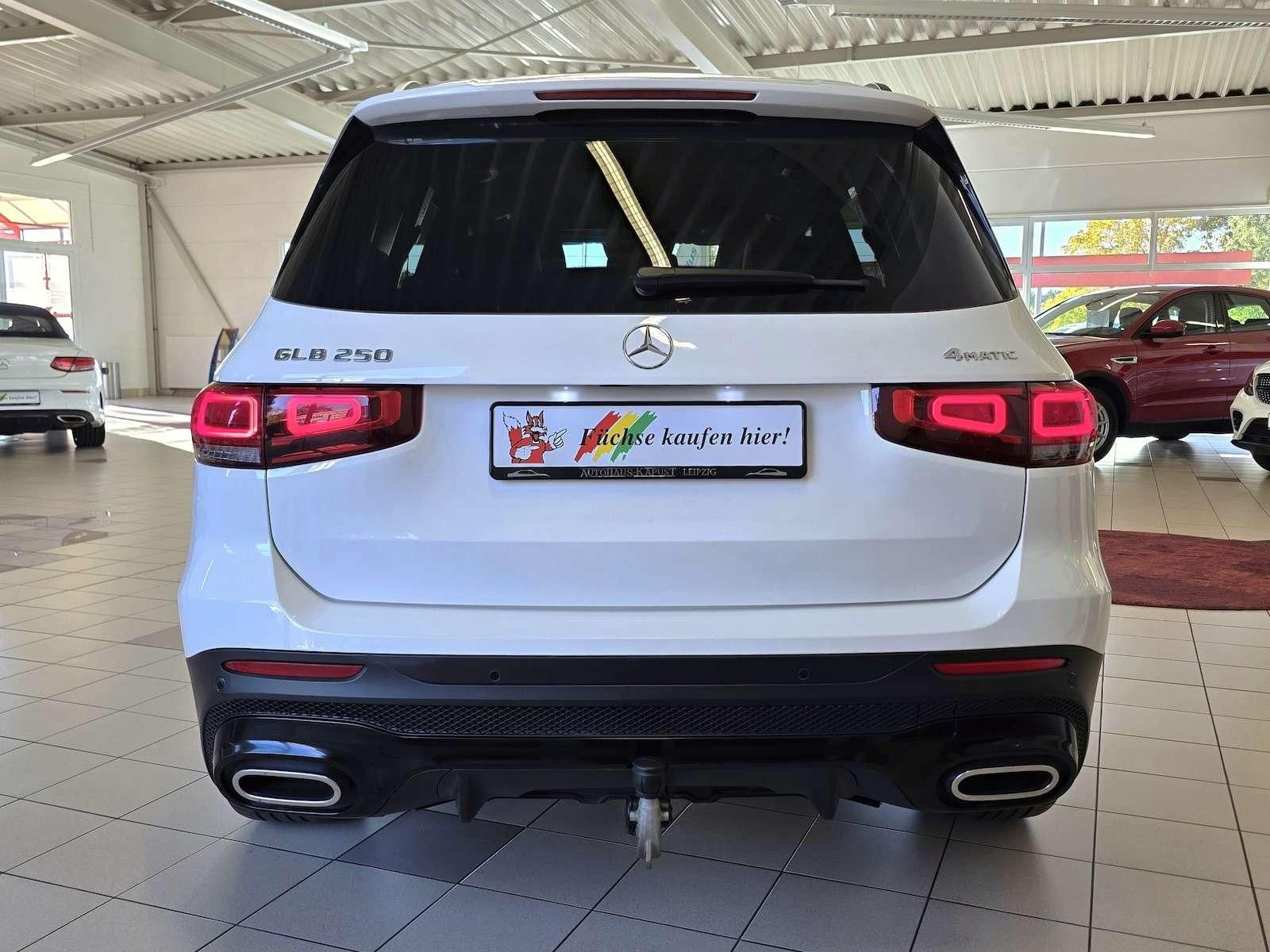 Fahrzeugabbildung Mercedes-Benz GLB 250 AMG Line 4Matic//Night/MBux/Sound/Ahk...