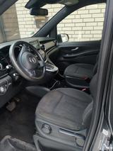 Mercedes-Benz V 220 d Aut. RISE kompakt RISE - Mercedes-Benz V 220: Kompakt