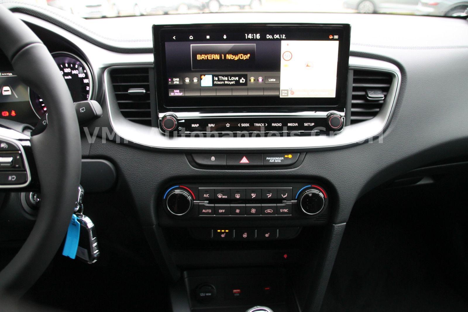 Kia cee'd Sportswagon 1.5 T-GDi  TOP *Navi*Kamera*