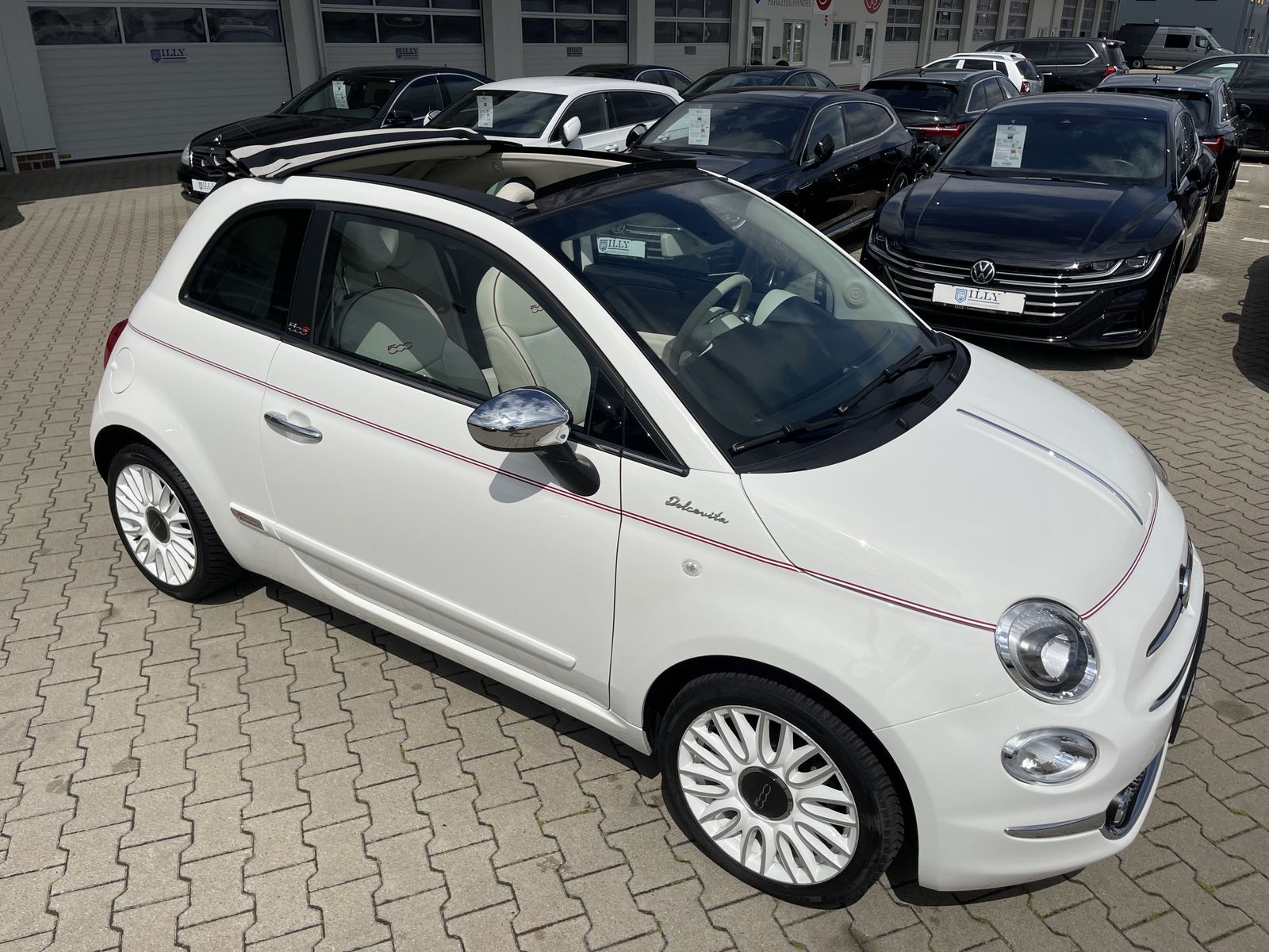 Fahrzeugabbildung Fiat 500C 1.0 GSE Hybrid*DolceVita+Paket*PDC*NavI*