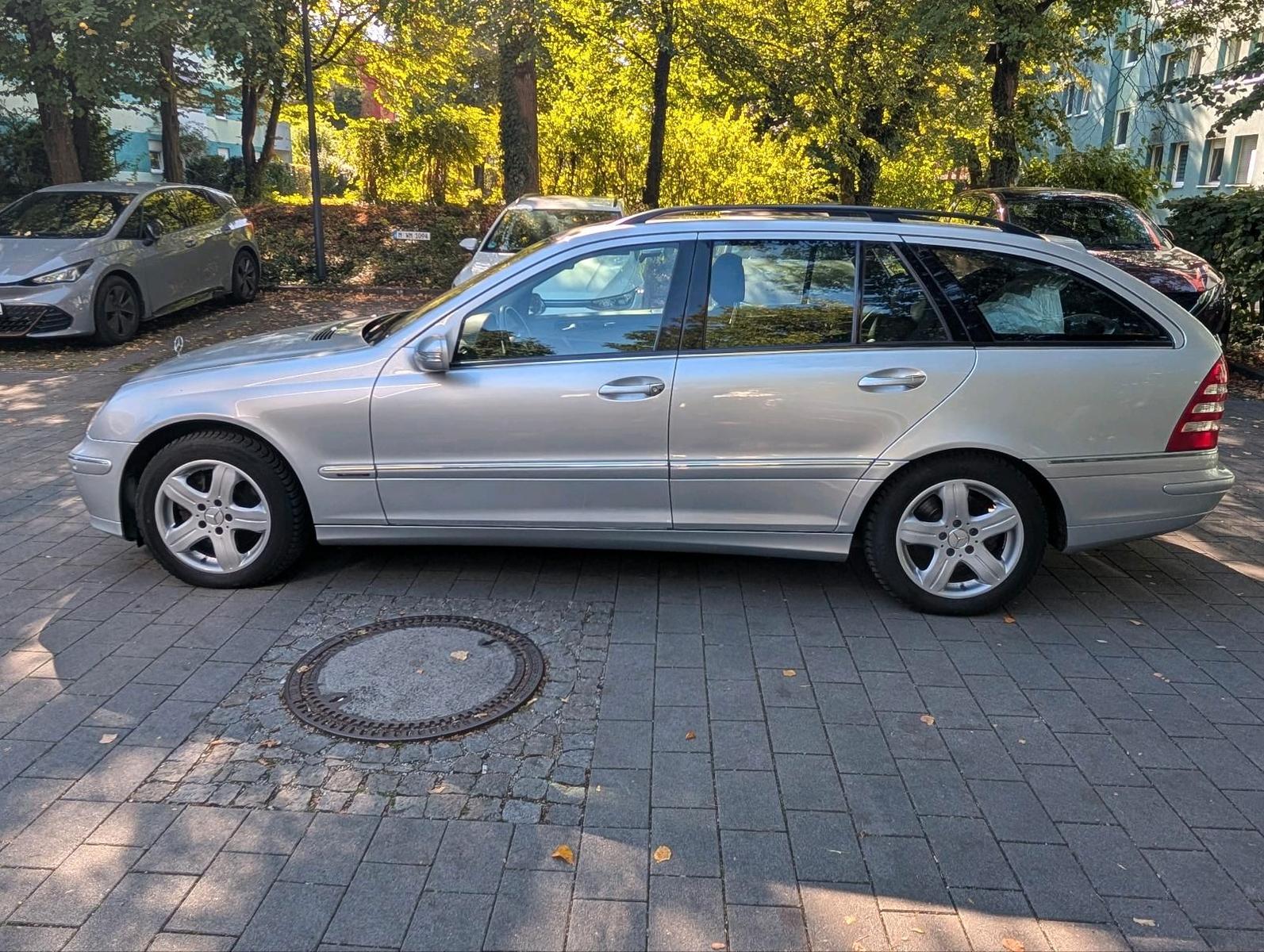 Mercedes-Benz C280 2006 — photo 7