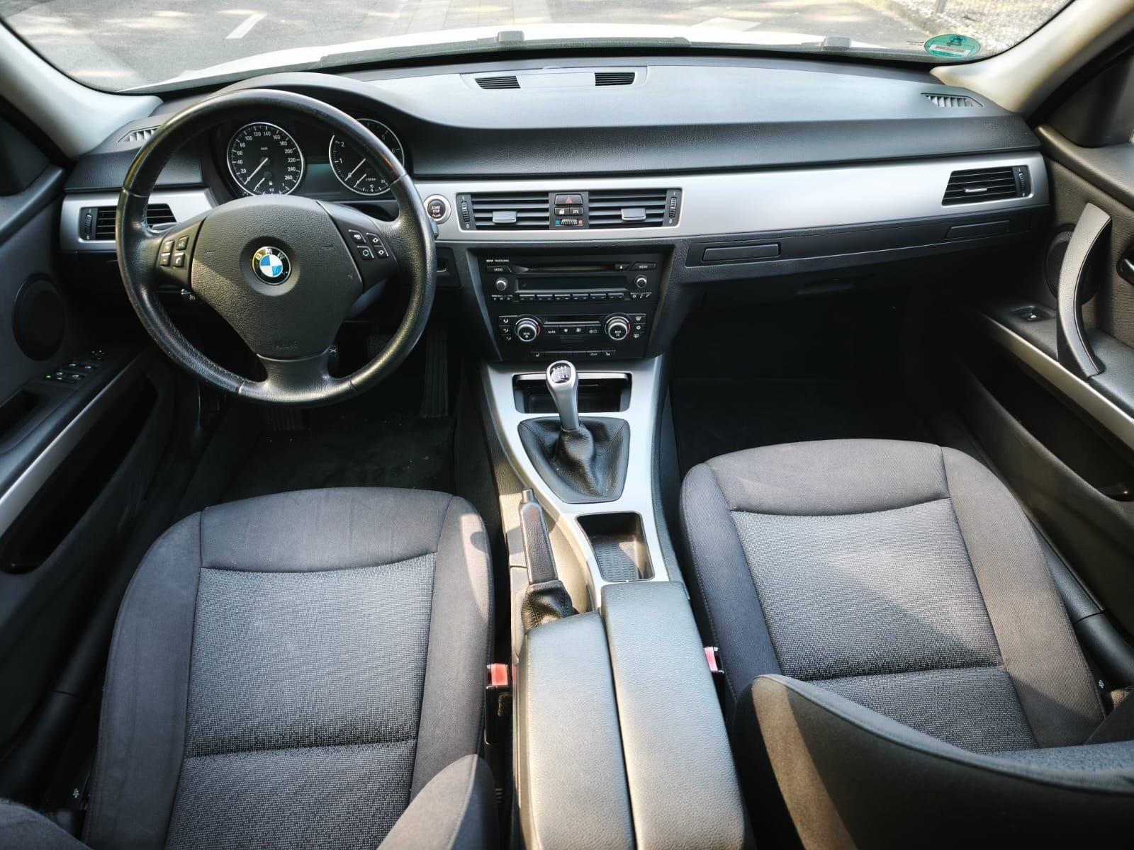 BMW 320 3 Touring 320i
