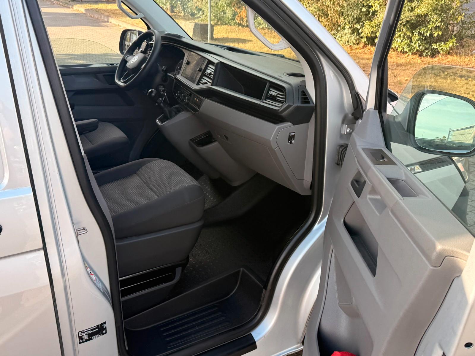 Volkswagen T6 Transporter T6.1 2.0 TDI Transporter Kasten FWD*GR.NAVI*PDC*, миниатюра 17