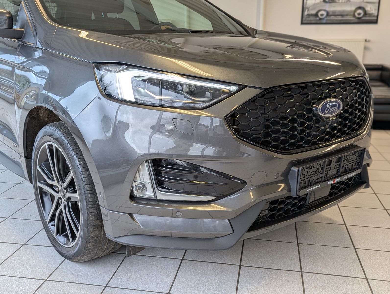 FORD Edge ST-Line 4x4 Pano Standheizung B&O AHK - Image 9