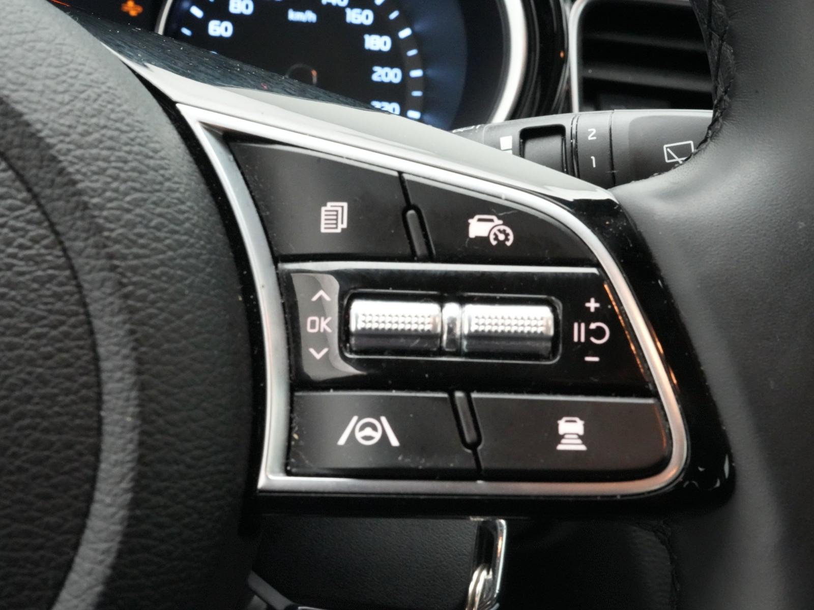 Kia cee'd SW Spirit APPS+NAVI+RFKAMERA+SITZ|LENKHZG