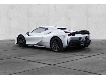 2020 Ferrari SF90 照片 4