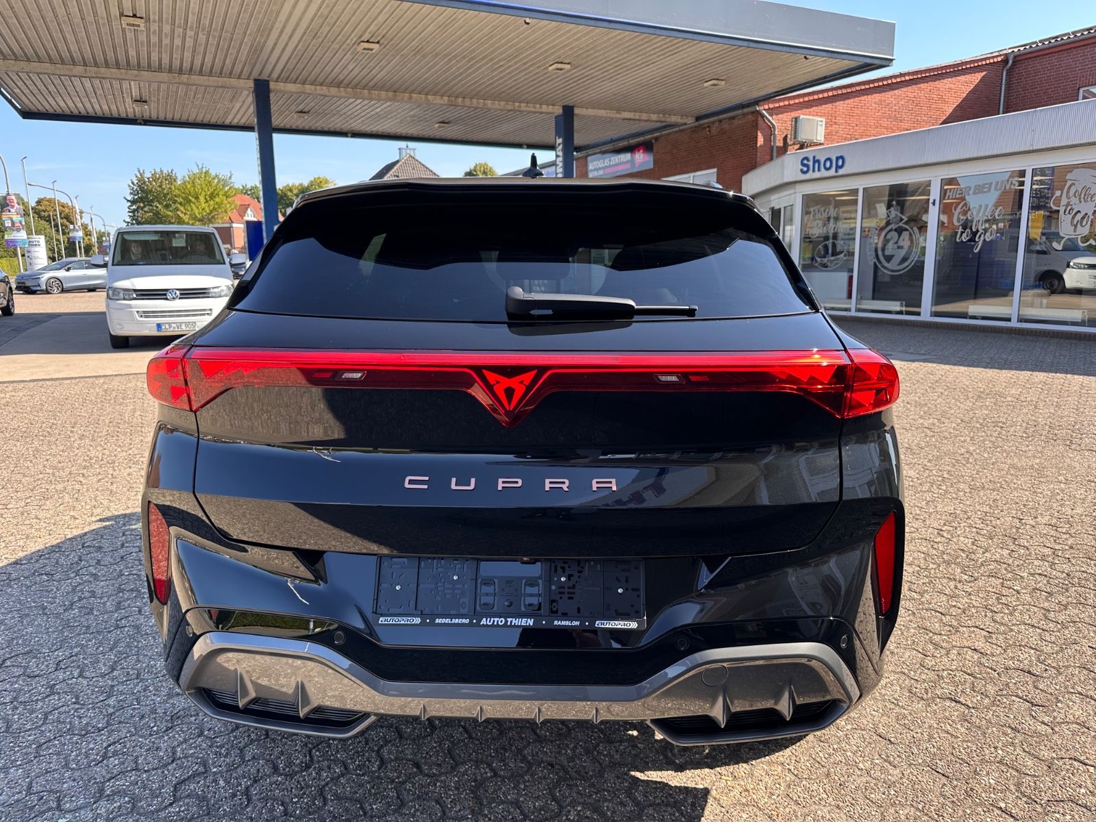 Fahrzeugabbildung CUPRA Terramar VZ 2.0 TSI 4Dr. DSG MATRIX/Pano/ACC/AHK